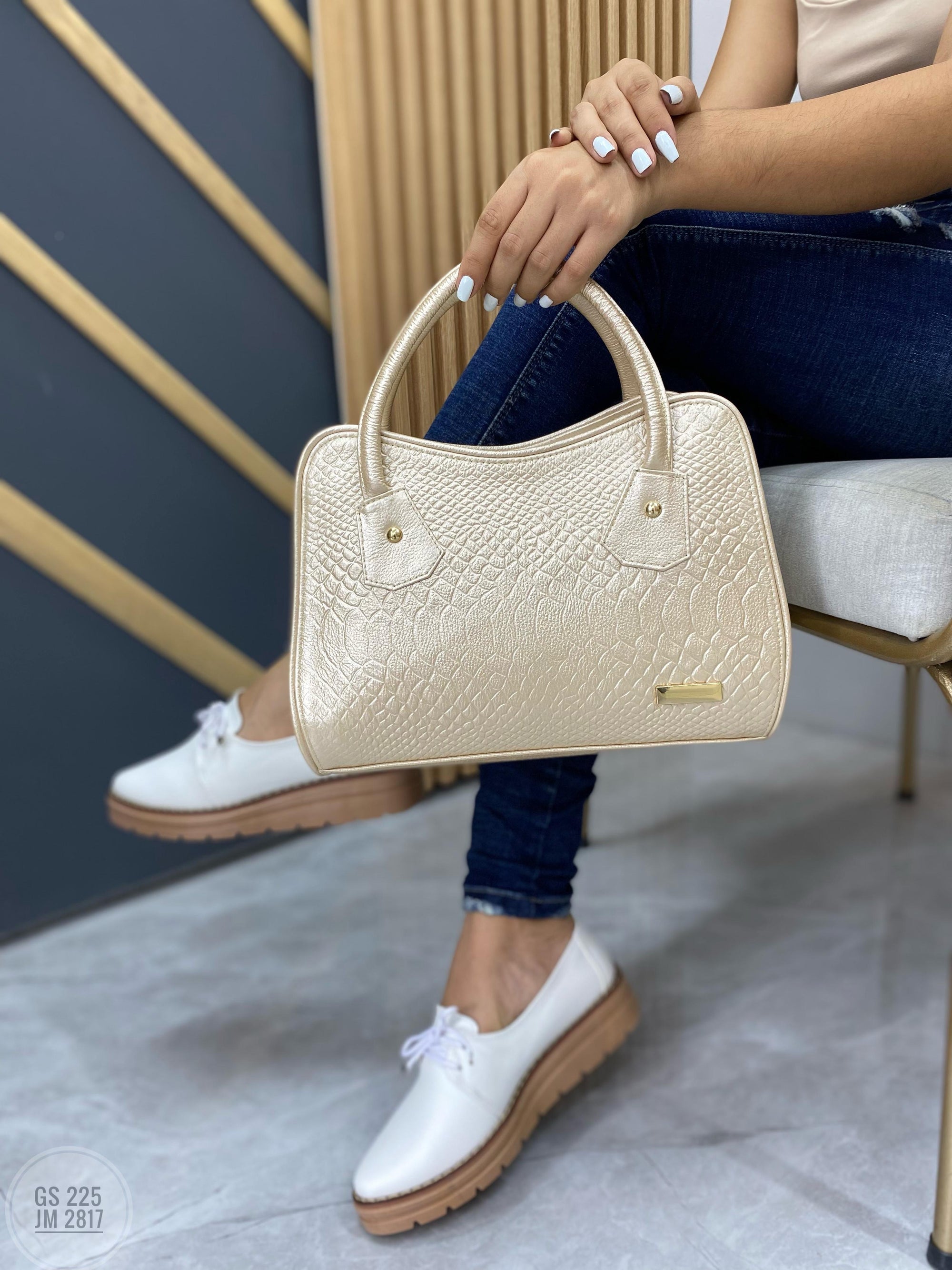Cartera Cuero