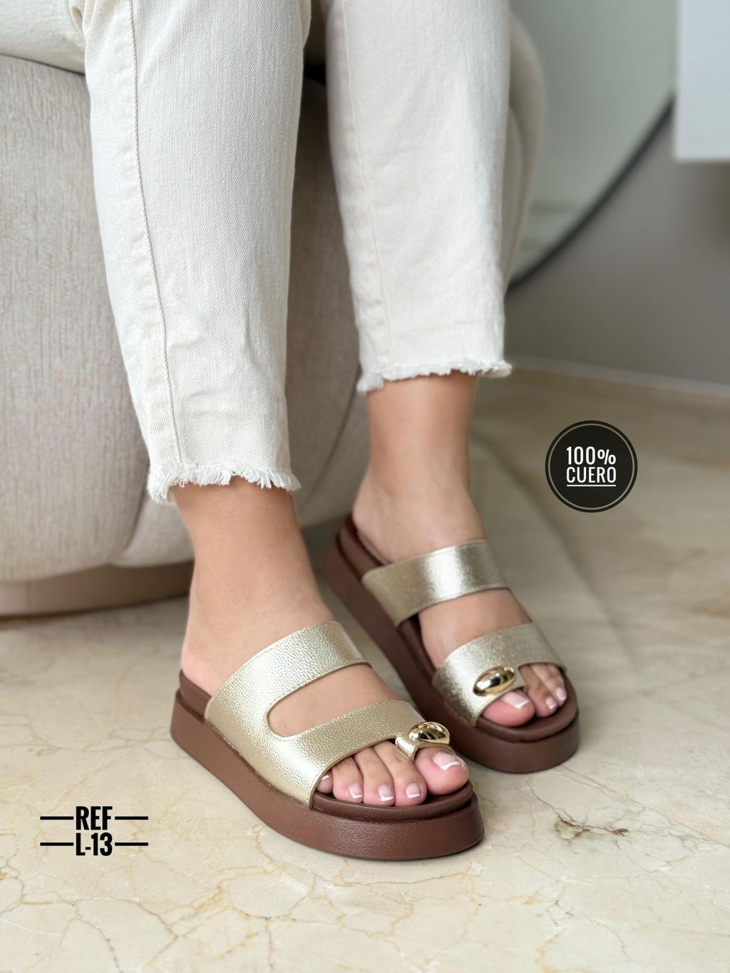 Sandalia Cuero