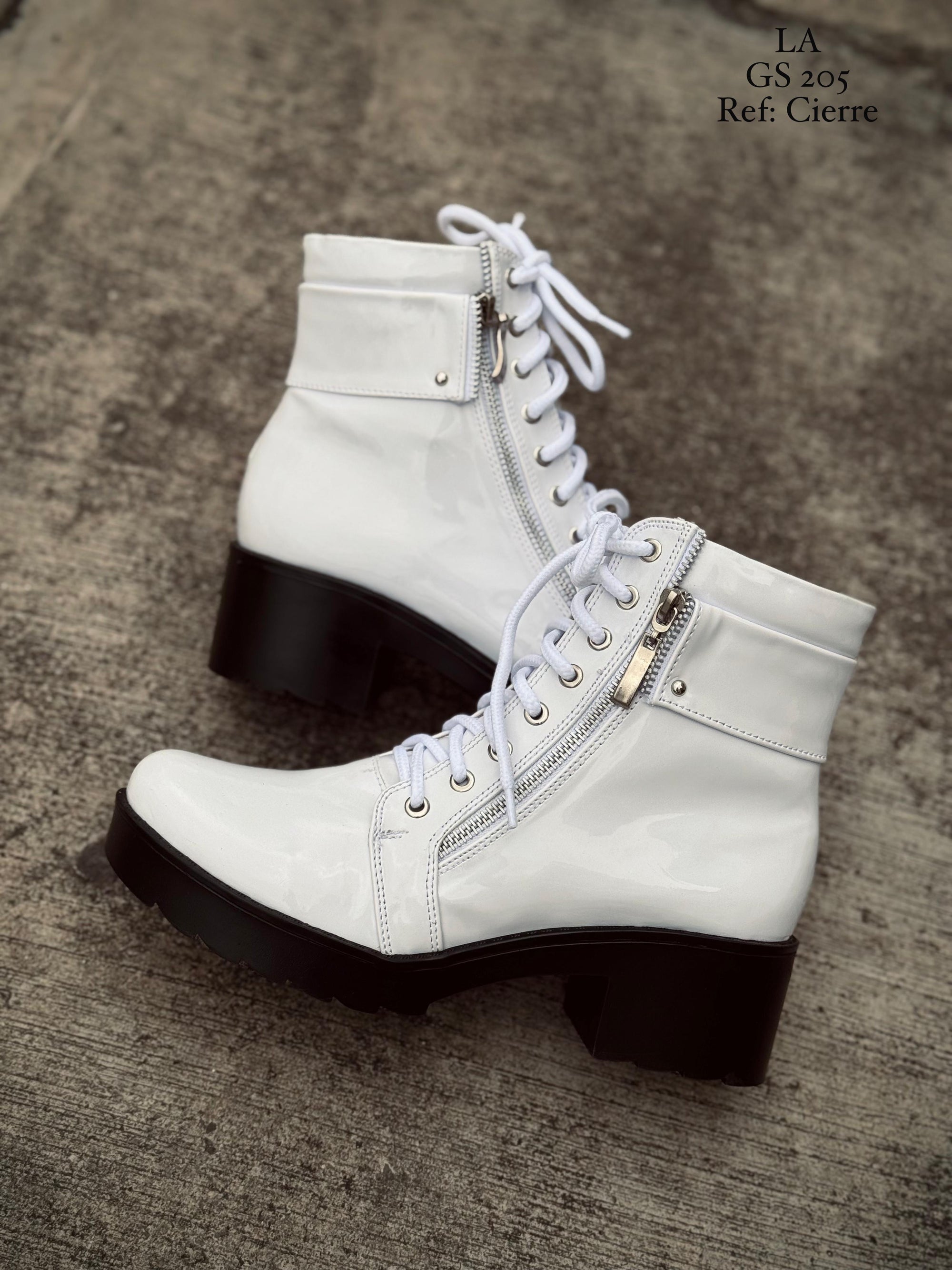 Botas