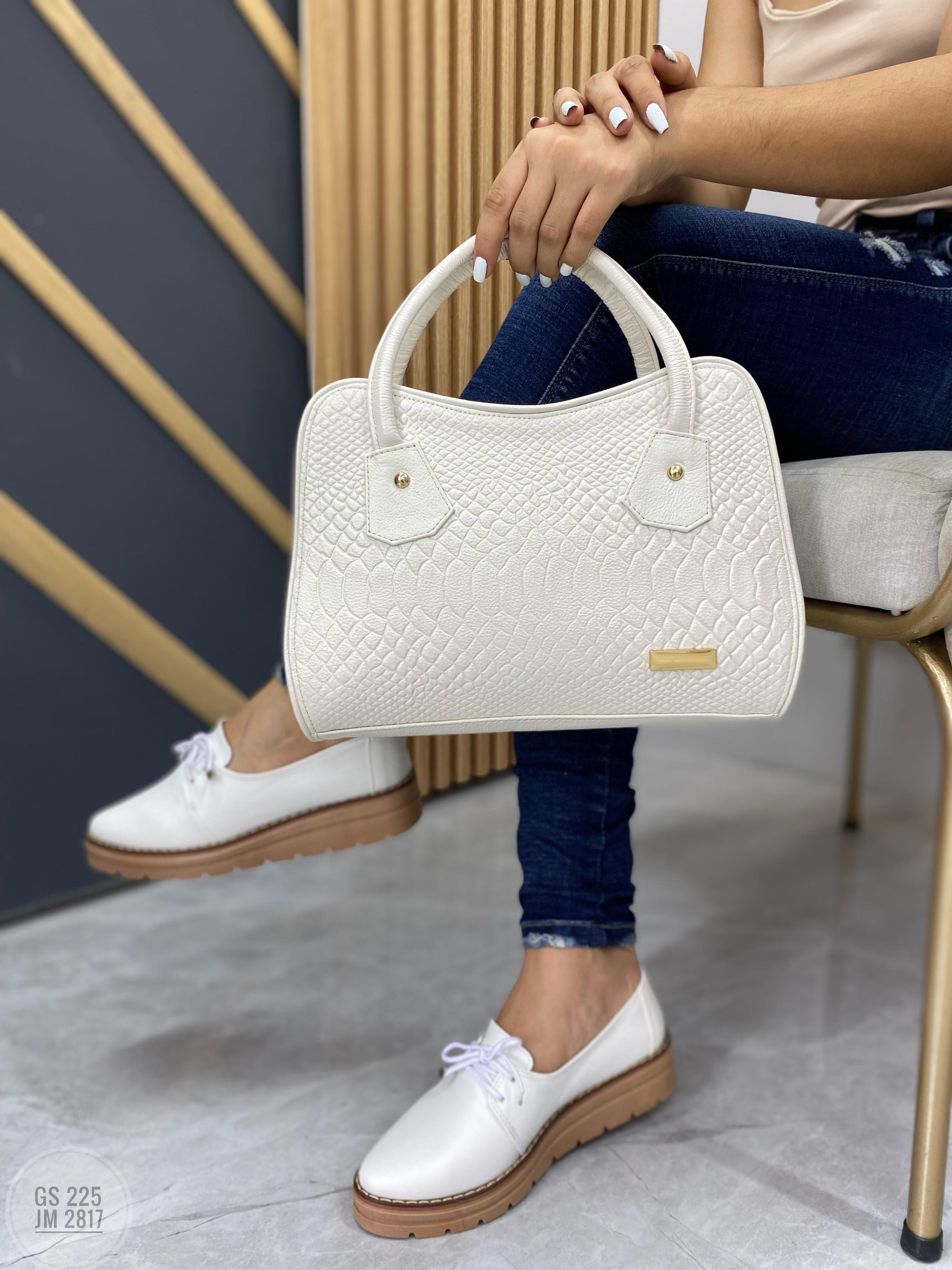 Cartera Cuero