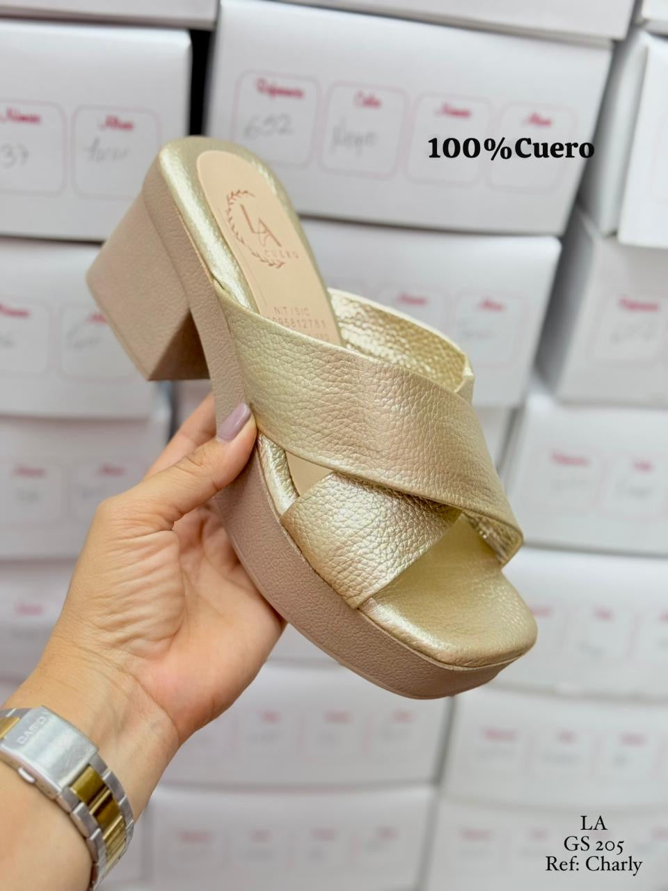 Sandalia Cuero