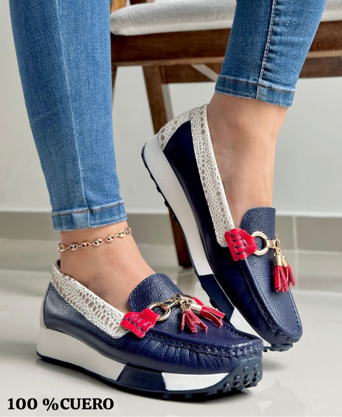 Cuero Mocasin