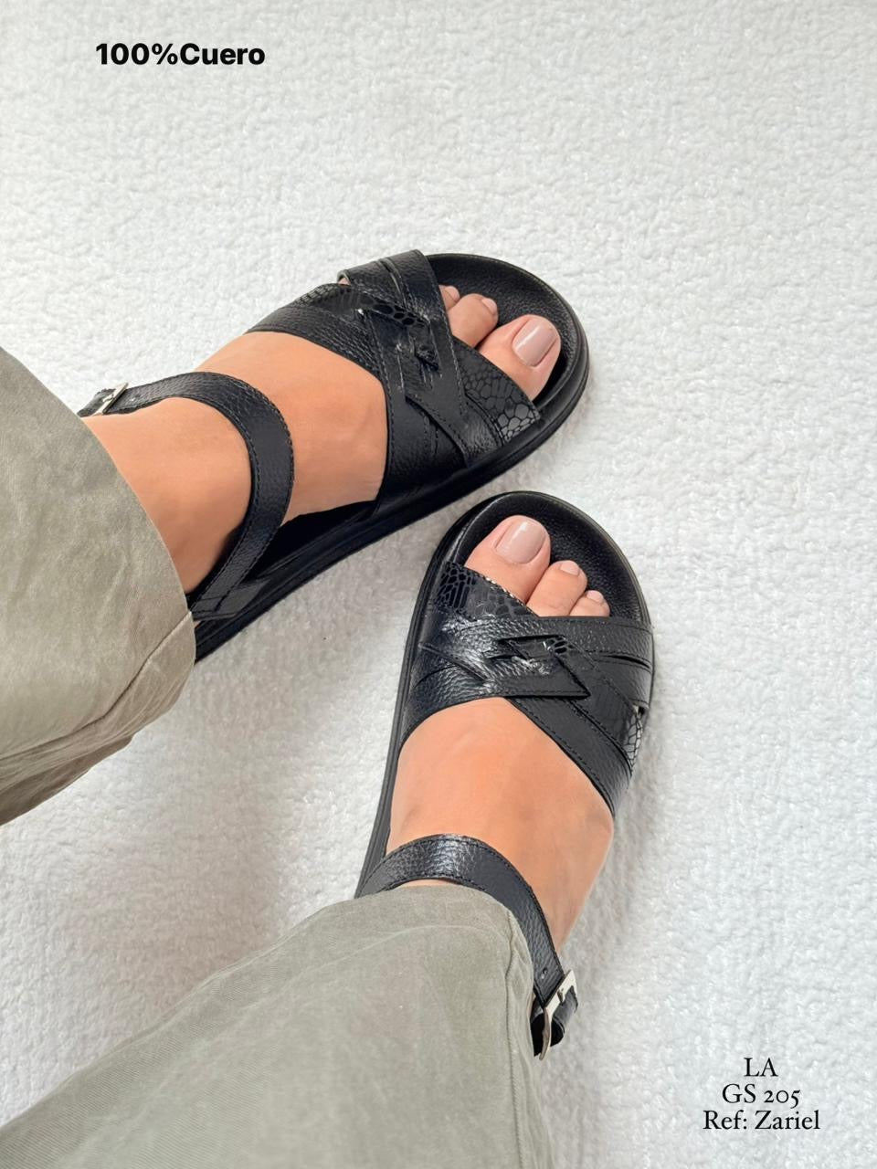 Sandalia Cuero
