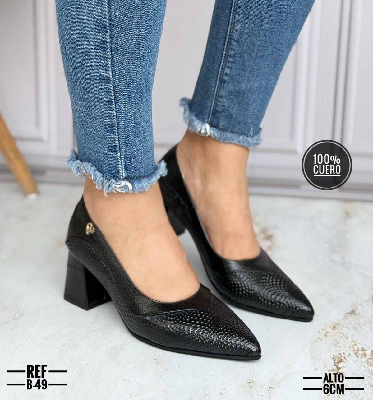 Tacón Cuadrado Cuero