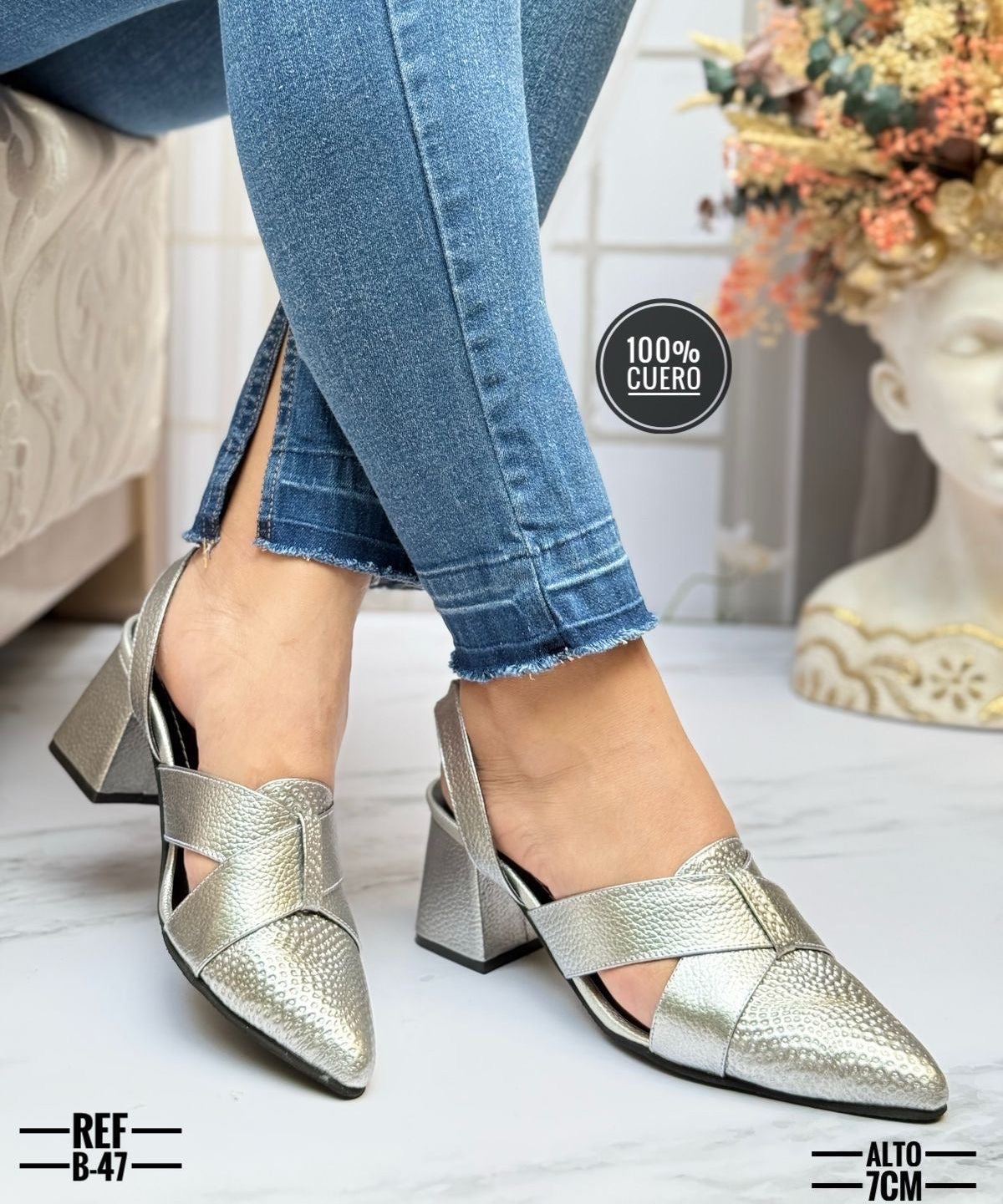 Tacón Cuadrado Cuero