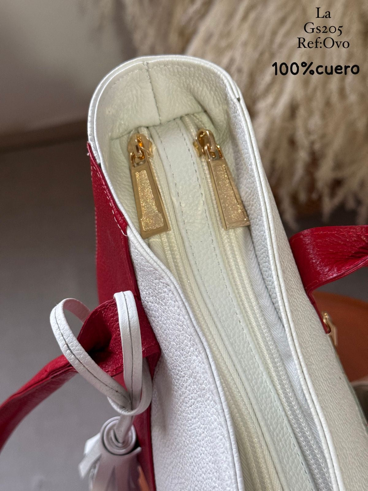 Cartea de Cuero