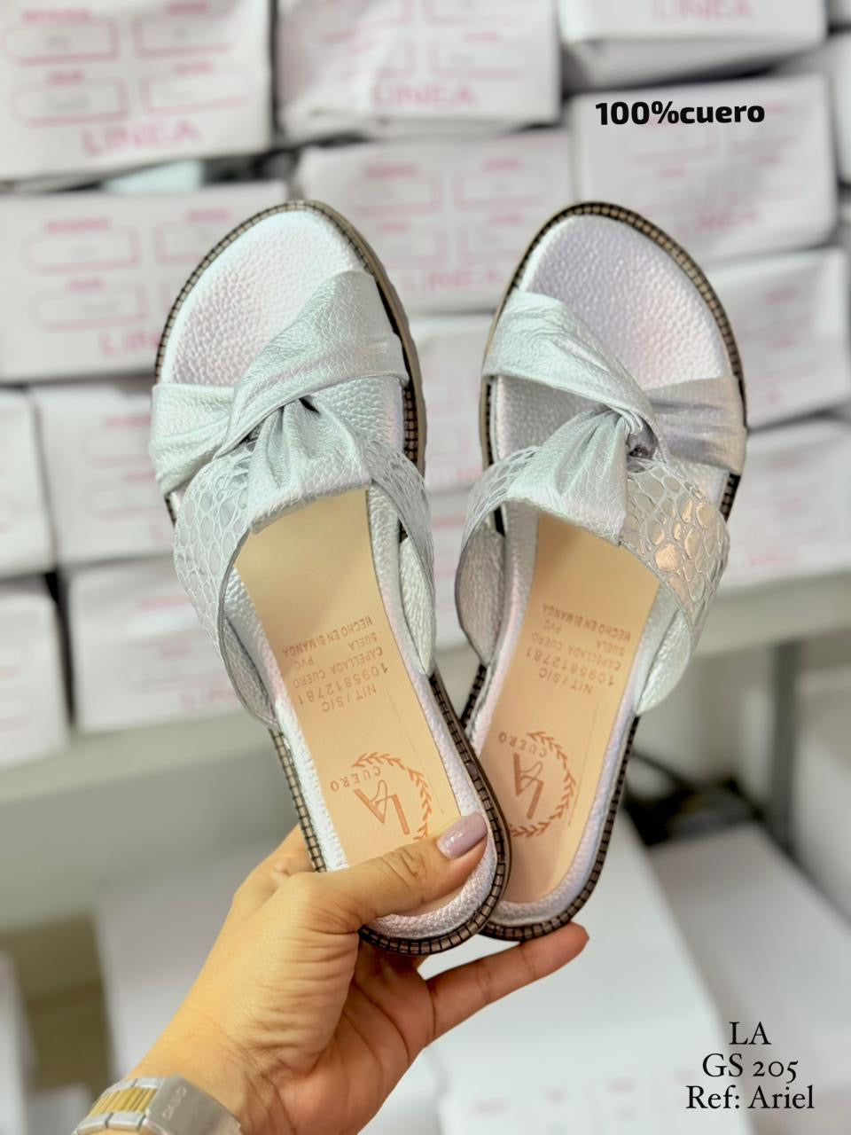 Sandalia Cuero
