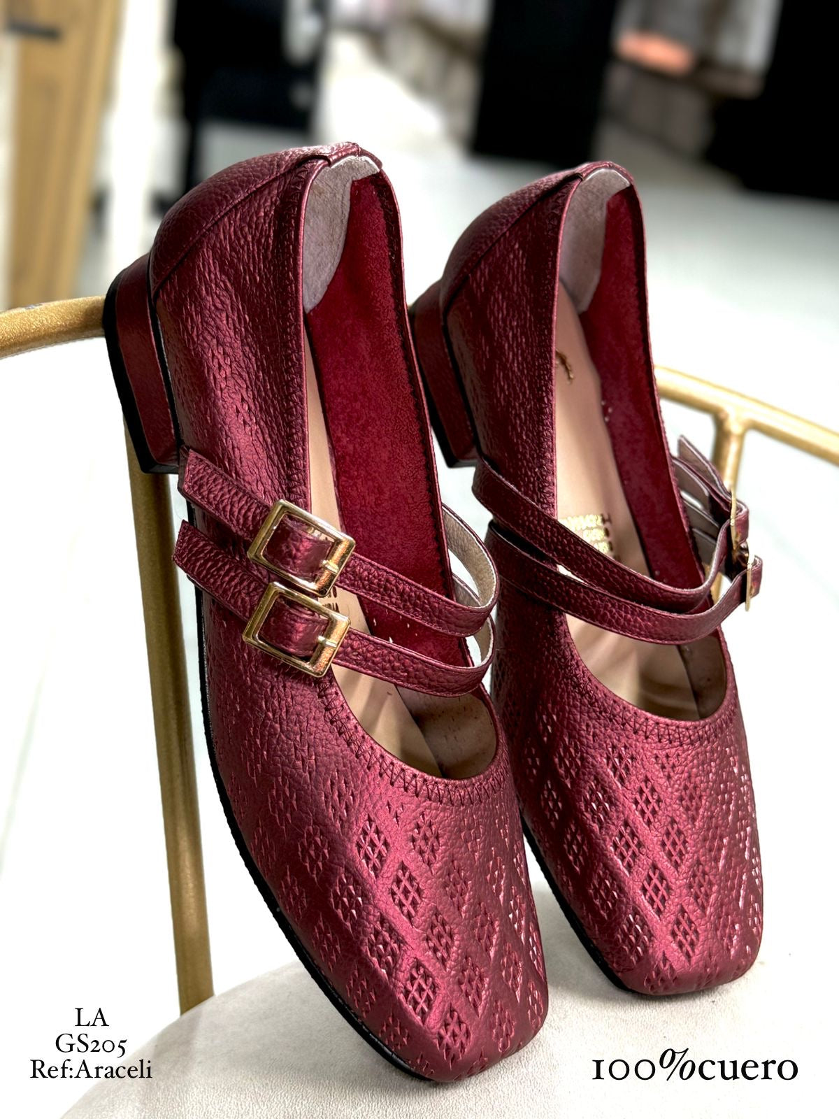 Zapatilla Cuero