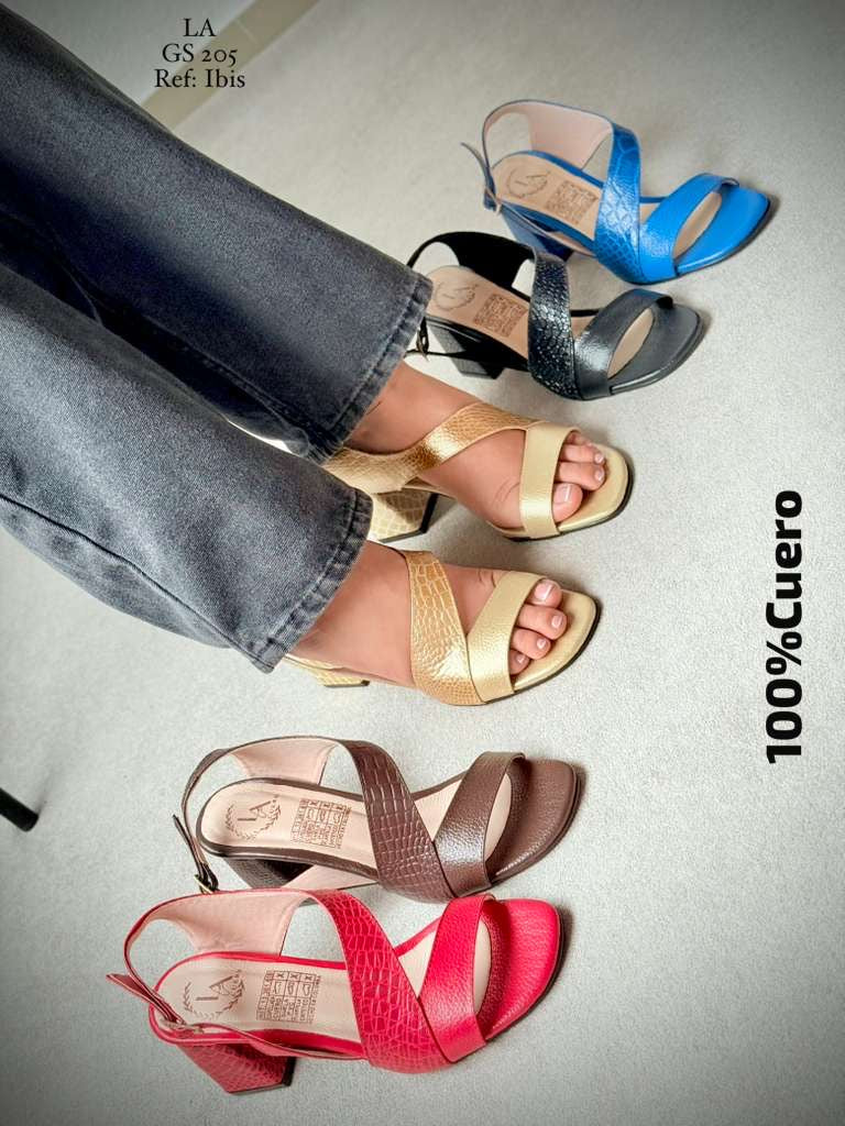 Tacón Cuadrado Cuero