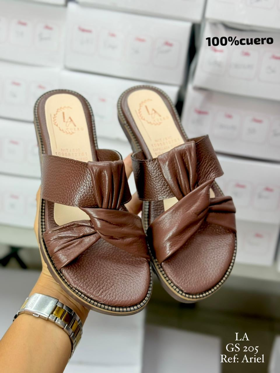 Sandalia Cuero