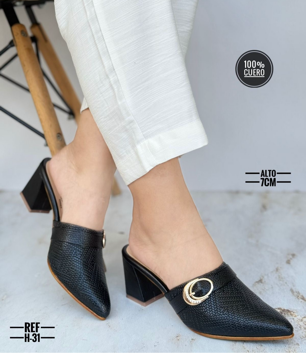 Tacón Cuero
