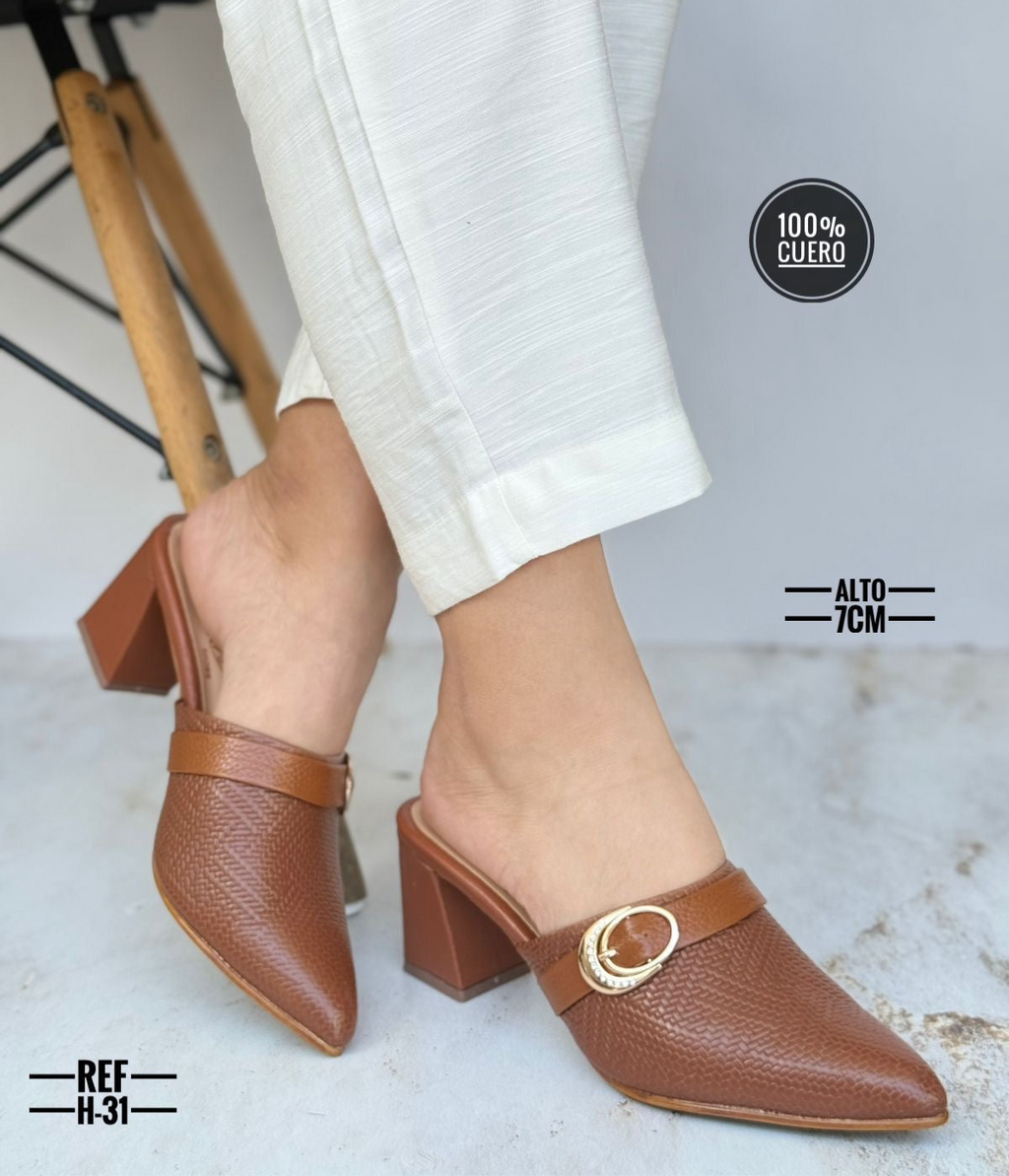 Tacón Cuero